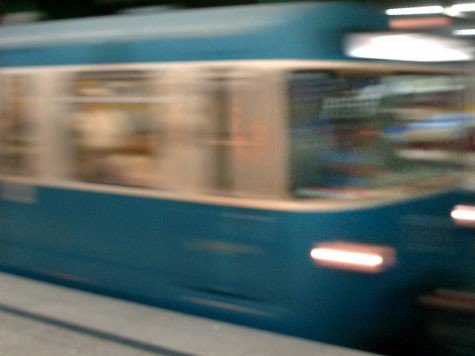 Auf dem Weg zur U-Bahn wurde der Jugendliche lebensgefährlich verletzt. Auf dem Weg zur U-Bahn wurde der Jugendliche lebensgefährlich verletzt.