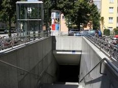 Rentnerin (77) sexuell missbraucht