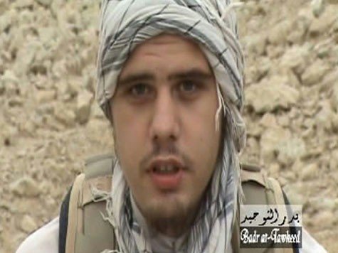 Screenshot aus einer im Internet verbreiteten Videobotschaft, in der der unter Terrorverdacht stehende deutsche Islamist Eric Breininger Deutschland mit Anschlägen droht. Screenshot aus einer im Internet verbreiteten Videobotschaft, in der der unter Terrorverdacht stehende deutsche Islamist Eric Breininger Deutschland mit Anschlägen droht.