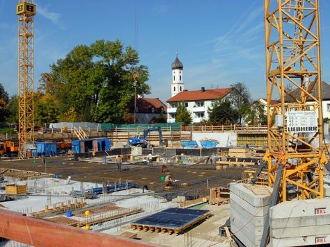 Der Grundstein für ein 26 Millionen Euro teures Bürgerhaus ist gelegt. Der Grundstein für ein 26 Millionen Euro teures Bürgerhaus ist gelegt.