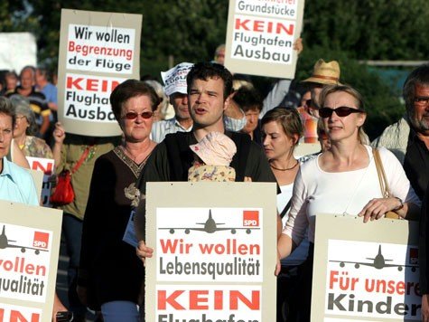 Der Protest gegen den Ausbau des Flugplatzes kostete die CSU wichtige Stimmen Der Protest gegen den Ausbau des Flugplatzes kostete die CSU wichtige Stimmen