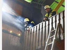 Großeinsatz der Feuerwehr im Augustiner-Bierzelt auf dem Oktoberfest