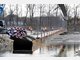 Mega-Kran an der Isar