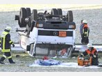In Lichtenau bei Miesbach ist ein Tankwagen auf Glatteis umgestürzt