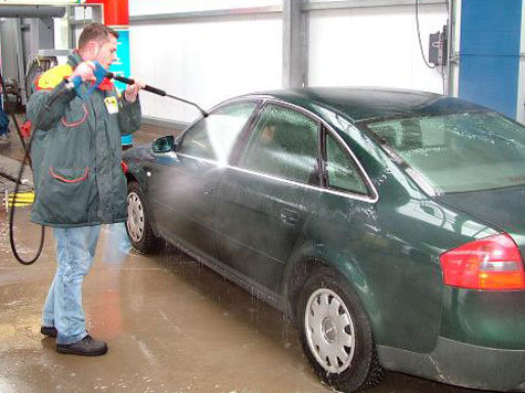 Waschen im Winter? Auto Pflege Ratgeber Tipps Frost Eis Schnee