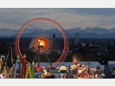 Oktoberfest: Wiesn 2010 wird verlängert - Stadtrat ist sich einig - Anstich weiter am Samstag?