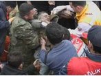Erdbeben in der Türkei reißt viele Menschen in den Tod - Nachbeben richtet Schaden an