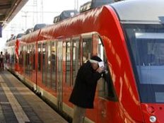 Bahn-Pendler beklagen häufige Verspätungen