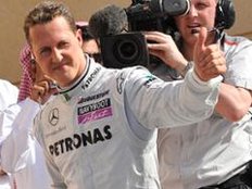 Michael Schumacher: Podium in Bahrain nicht unrealistisch
