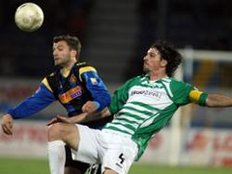 Edmond Kapplani für ein Jahr nach Paderborn