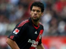 Ballack krank - Rolfes vor Comeback