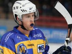 EHC München - Hochbetrieb im Lazarett - Trainer Pat Cortina mit Eigenlob 