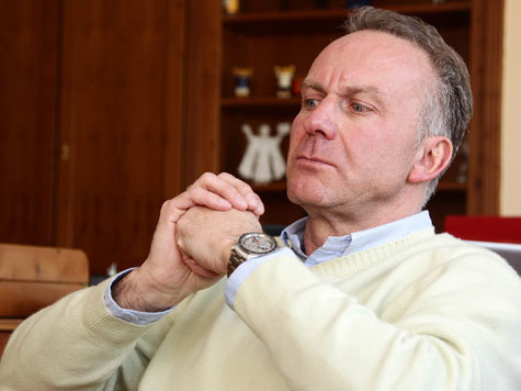 http://www.tz-online.de/bilder/2010/11/22/1016752/509469745-karl-heinz-rummenigge.9.jpg