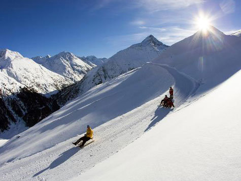 ADAC: Die Top-Skigebiete 2010 in den Alpen