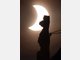 Partielle Sonnenfinsternis hinter Wolken
