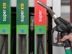 Biosprit E 10: Keiner will Verantwortung für Chaos übernehmen