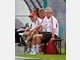 FC Bayern ist im Trainingslager im italienischen Arco mit einem 15:0-Sch&uuml;tzenfest in die Saison gestartet. Eine Plakataktion gegen Manuel Neuer tr&uuml;bt jedoch die Stimmung. Die Fotos des Spiels und der Aktion.