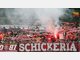 FC Bayern ist im Trainingslager im italienischen Arco mit einem 15:0-Sch&uuml;tzenfest in die Saison gestartet. Eine Plakataktion gegen Manuel Neuer tr&uuml;bt jedoch die Stimmung. Die Fotos des Spiels und der Aktion.