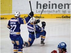 EHC München gegen Augsburger Panthers wieder Derby-Sieger EHC München gegen Augsburger Panthers wieder Derby-Sieger
