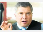 Landrat flippt aus und verlässt Sitzung