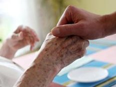 Arbeitgeberverband: Bayern fehlen 4000 Pflege-Fachkräfte Arbeitgeberverband: Bayern fehlen 4000 Pflege-Fachkräfte