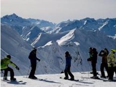 Neuschnee und Sonne: Beste Bedingungen für Wintersportler