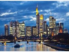 Einmal an den Wolken kratzen - Hochhaustouren in Frankfurt