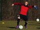 Im Training vor dem Achtelfinal-Hinspiel in der Champions League gegen den FC Bayern beweist Xherdan Shaqiri seine Polyvalenz (zu deutsch: Vielseitigkeit, Vielwertigkeit). Und diese bezieht sich nicht nur auf Fu&szlig;ball. Auch beim Speerwerfen macht der kommende FC-Bayern-Spieler eine gute Figur.