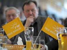 Freie Wähler spotten über Stoiber-Auftritt