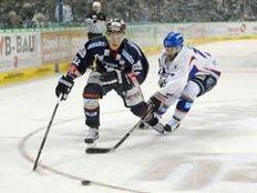 DEL-Finale: Eisbären Berlin gewinnen erstes Finale gegen Adler Mannheim