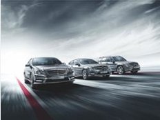 Mercedes-Benz-Center München: Bei Neuwagenkauf gibt es attraktiven Sonderzins