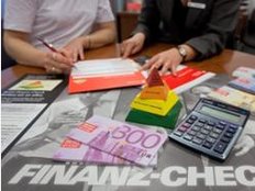 Beratung: Schlechte Noten für Filialbanken