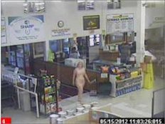 Sheriff nimmt Nackt-Shopperin fest