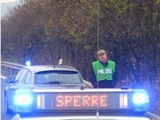 Motorradfahrer kommt bei Verkehrsunfall ums Leben