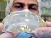 Italien verbietet Brust-OPs bei Minderjährigen