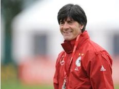 Neues Training: Wenn der Jogi zum Joga ruft...